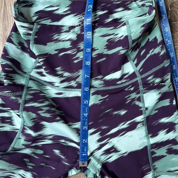 Body Glove Printed High Waisted 7/8 Athletic Fitness Leggings with Pocket - Picture 10 of 10